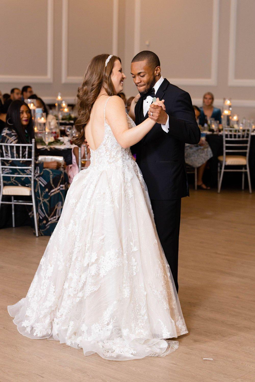 carousel-hero-element image-1