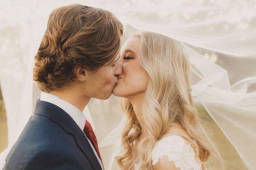 mobile - carousel-hero-element image-2