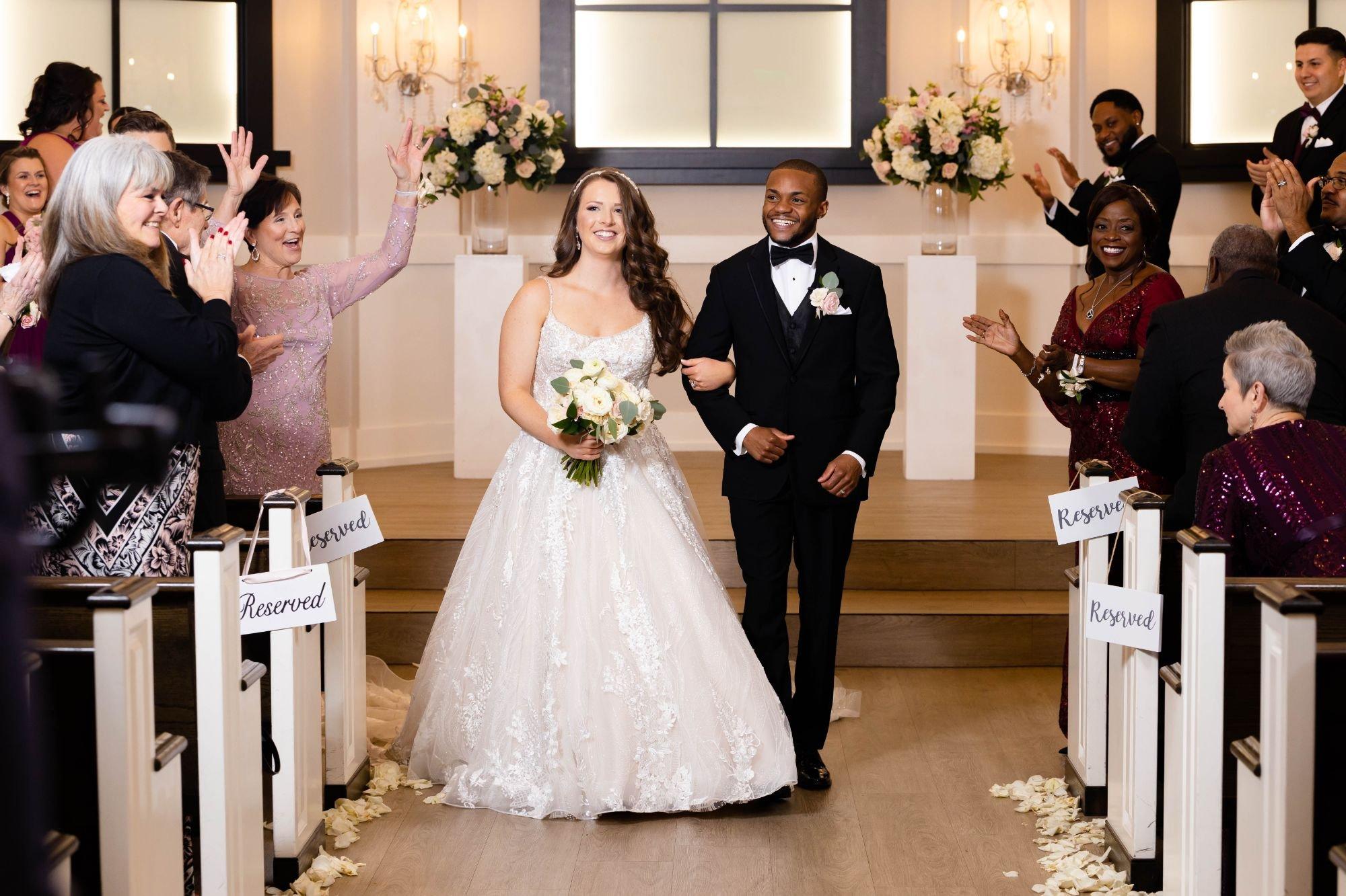 carousel-hero-element image-0