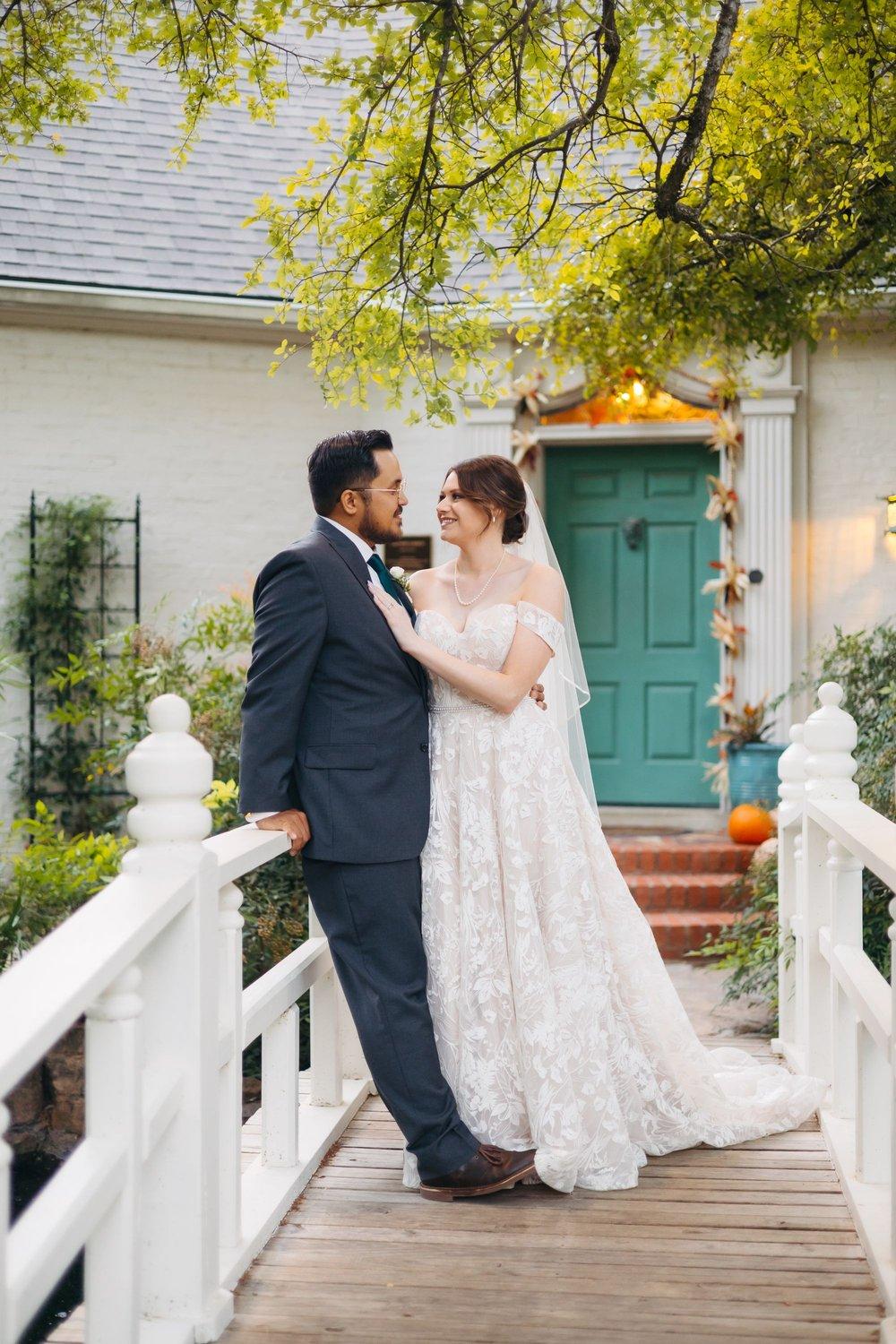 carousel-hero-element image-1