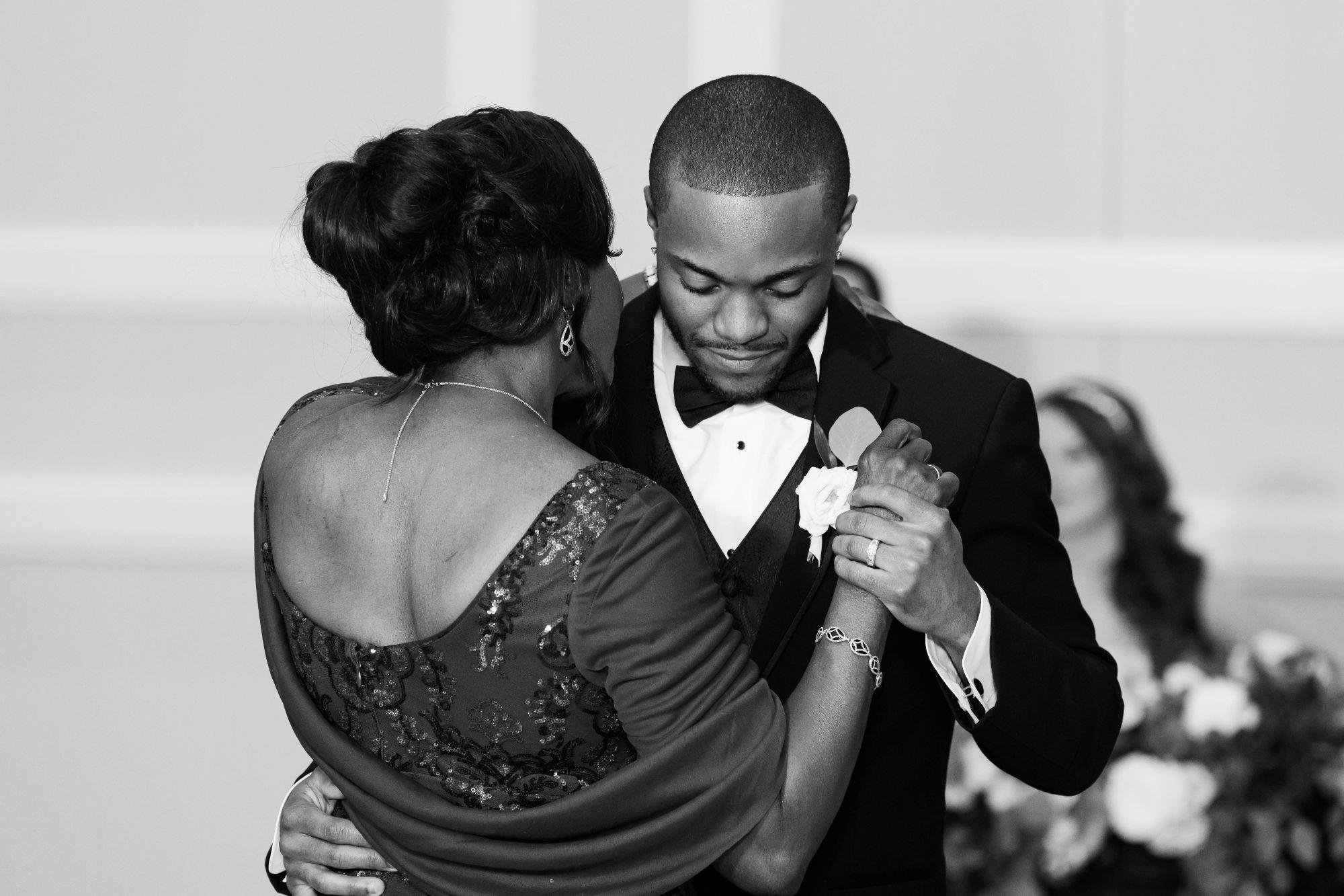 carousel-hero-element image-9