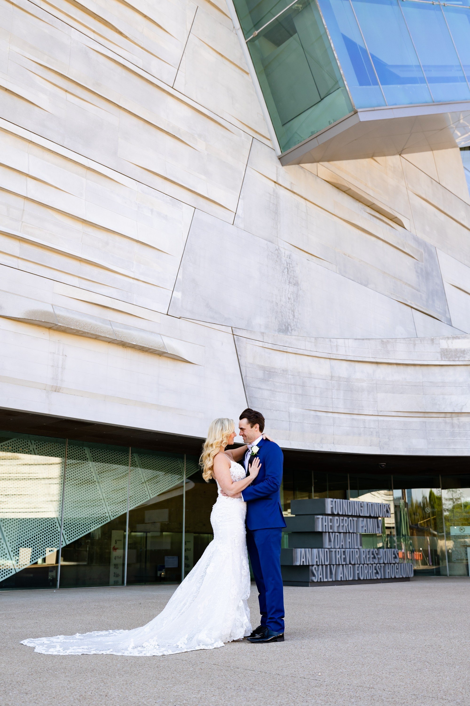 carousel-hero-element image-2